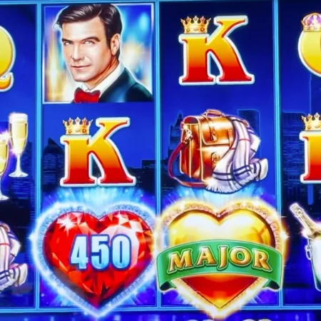 What Does Filling the Board in Lock it Link Diamonds Get Me?