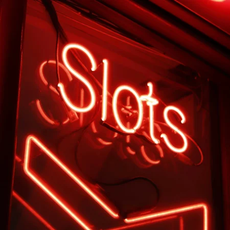 Do ‘New Game’ and ‘Hot Game’ Signs Indicate Anything on a Slot Machine?