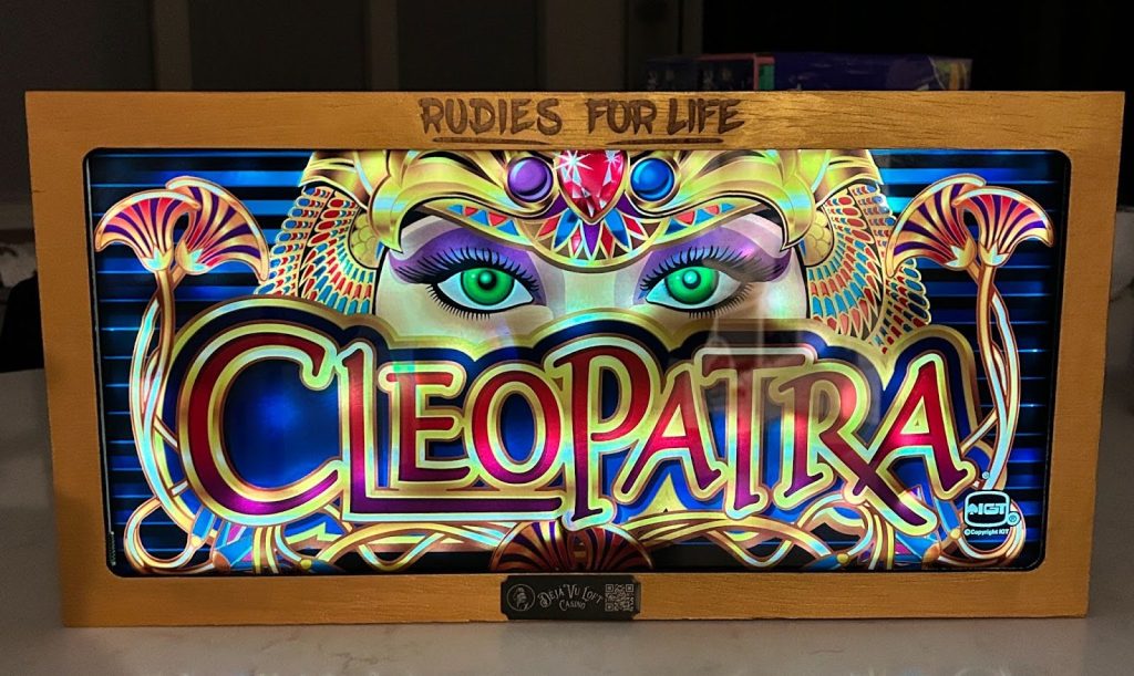 Cleopatra Glass