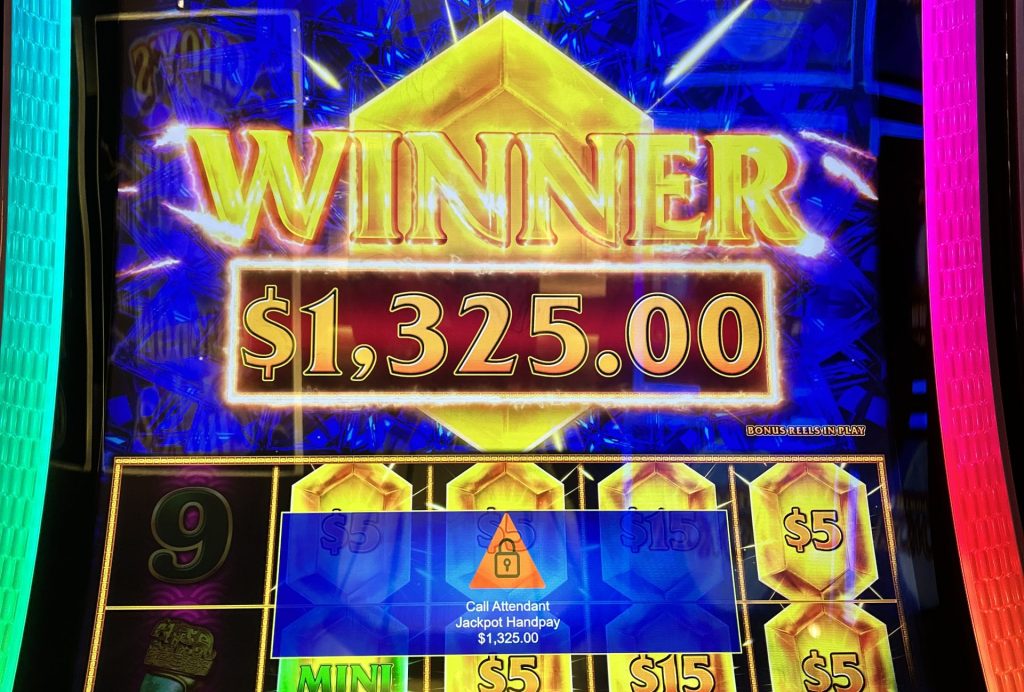Jewel of The Dragon Slot Machine Jackpot