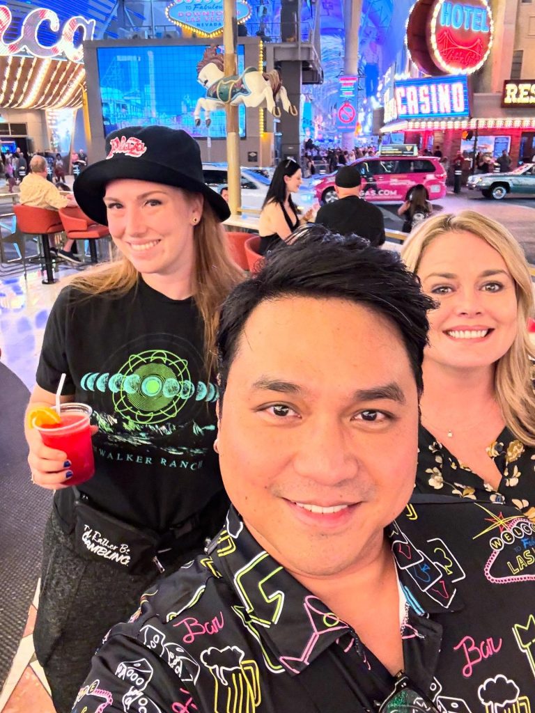 Carousel Bar