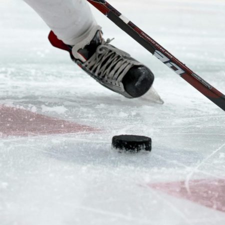 Avs and Canes Dominate Conn Smythe Futures Market