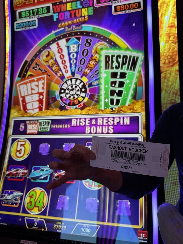 Wheel of Fortune Cash on Reels celebrates its launch at Mohegan Sun Casino in Connecticut.