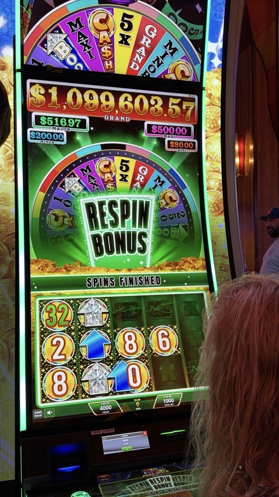 Wheel of Fortune Cash on Reels celebrates its launch at Mohegan Sun Casino in Connecticut.